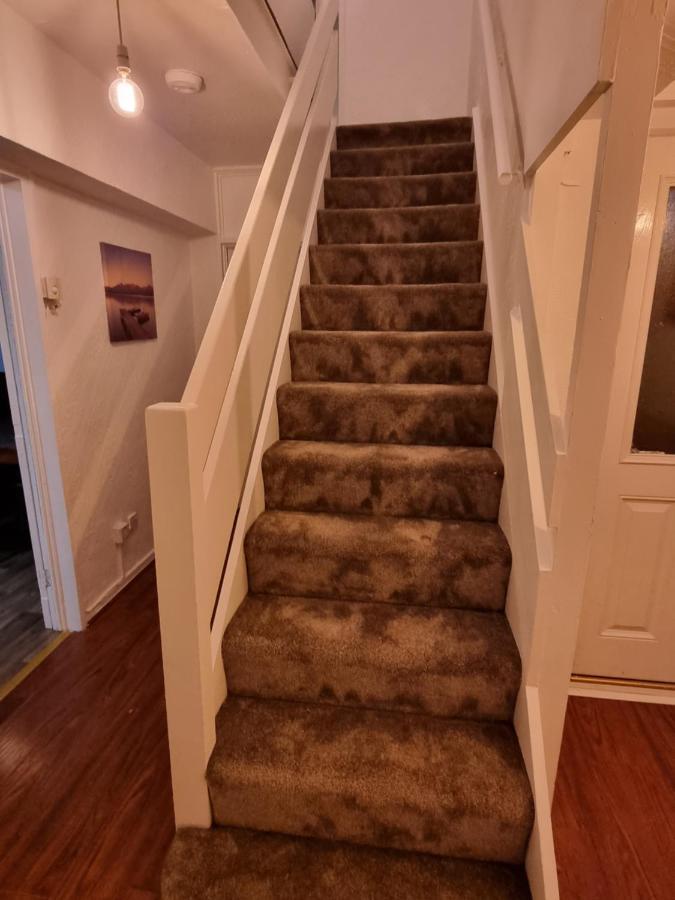 Spacious 3 Bed House - A Away From Casa de férias Manchester