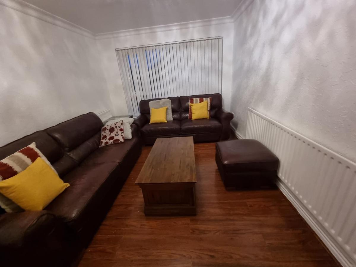 Holiday home Spacious 3 Bed House - A Away From *